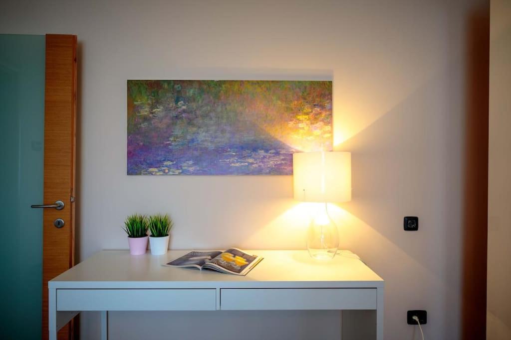 Apartment - Location, Near Center!